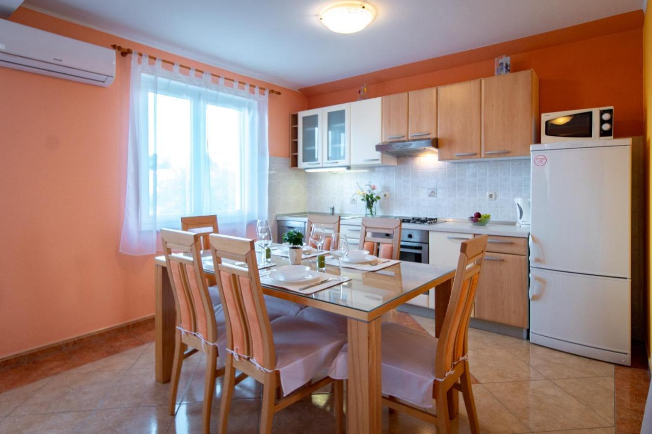 Kastell Apartments Lopar Dış mekan fotoğraf