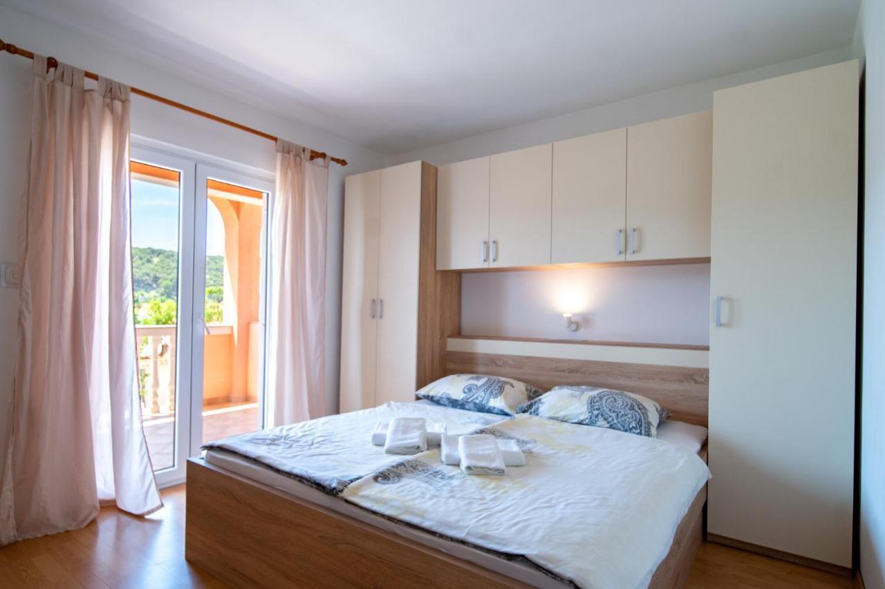 Kastell Apartments Lopar Dış mekan fotoğraf