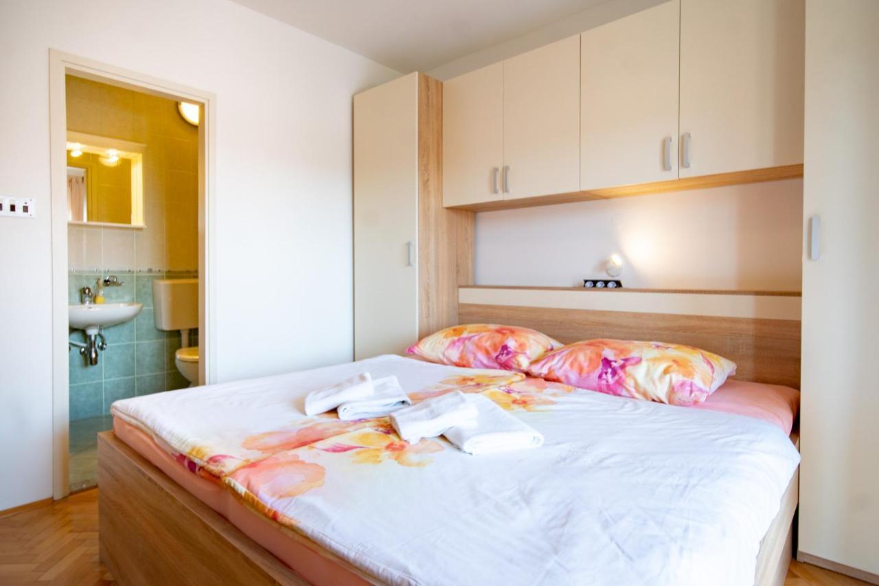 Kastell Apartments Lopar Dış mekan fotoğraf